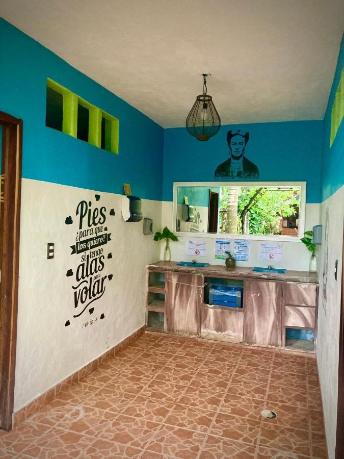 Yaxche Centro Hostal Y Camping Bacalar Zewnętrze zdjęcie